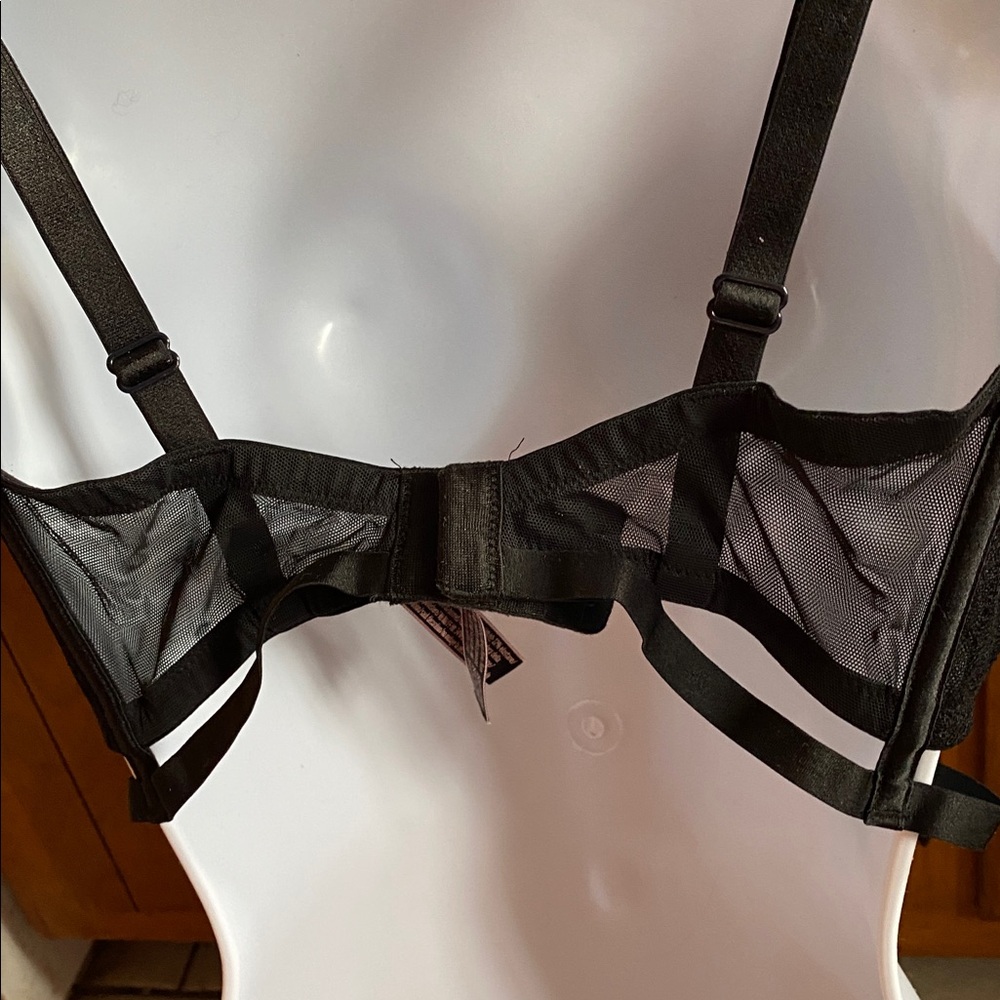 Victoria’s Secret Bra - Very Sexy Plunge Size 36DDD - Picture 4 of 10